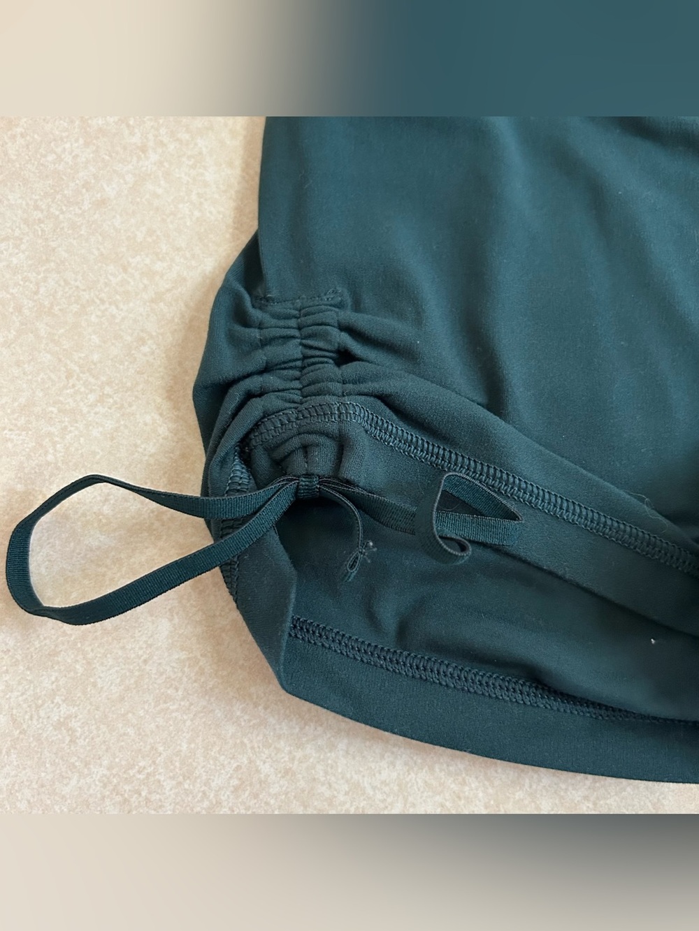 Offline by aerie Cheeky Shortie Hi-rise 3" Short hunter green small - Picture 2 of 10